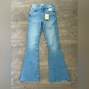 NWT Mother The Weekender Fray California Cruiser Bootcut Jeans